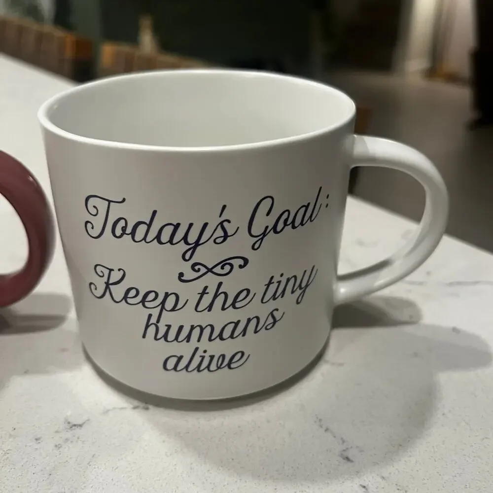 Mug lot for mom of littles!